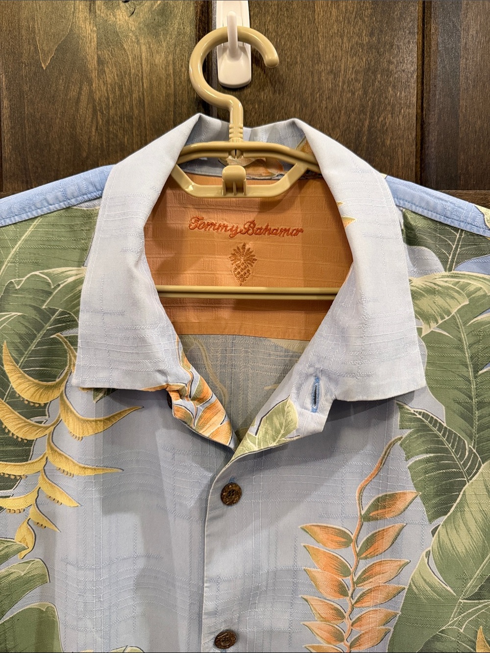 Tommy Bahama - Picture 2 of 10